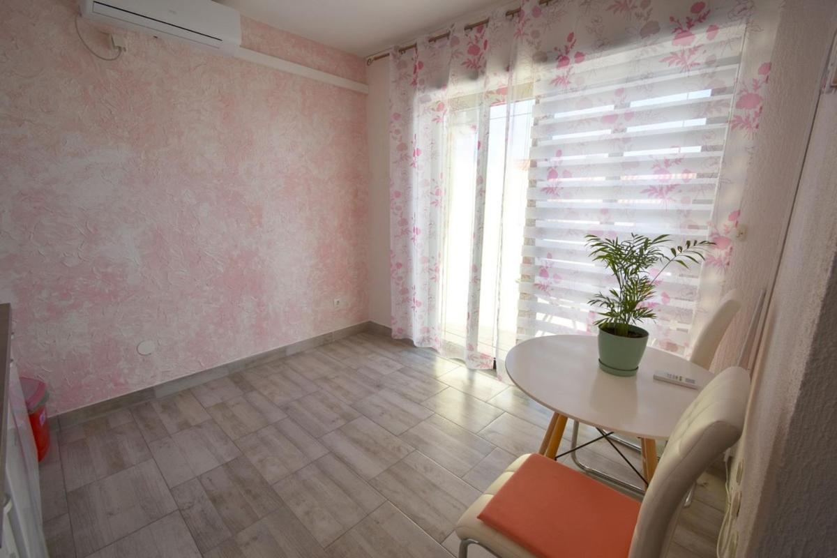 Denjak Apartments Kornić Exterior foto